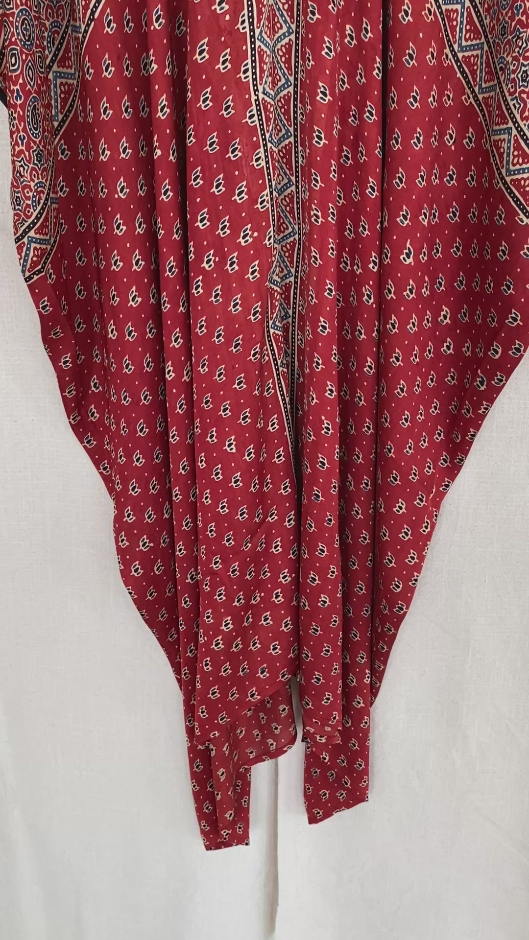 Lisa Taylor Design, Sienna Kaftan
