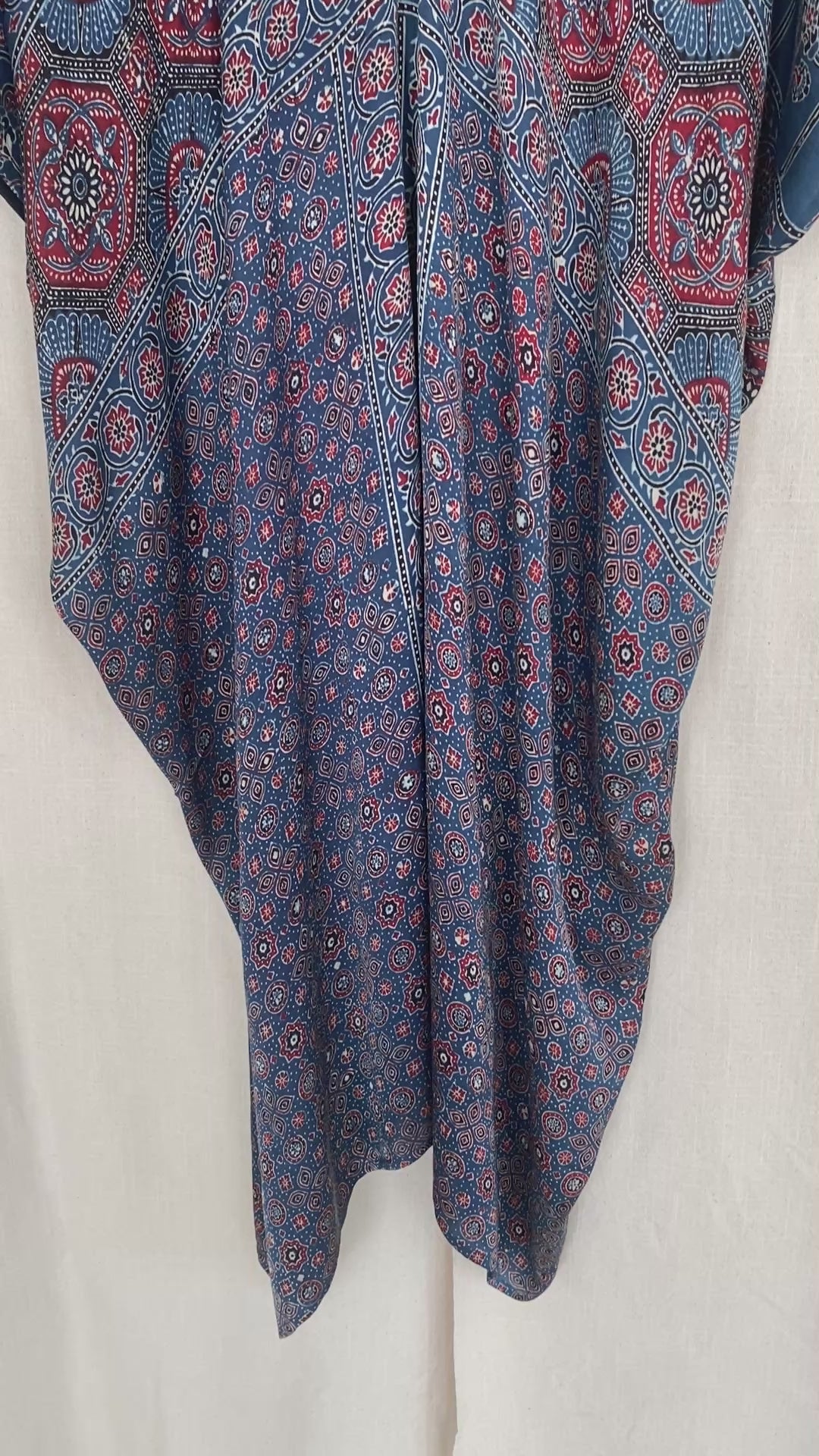 Lisa Taylor Design, Sienna Kaftan

