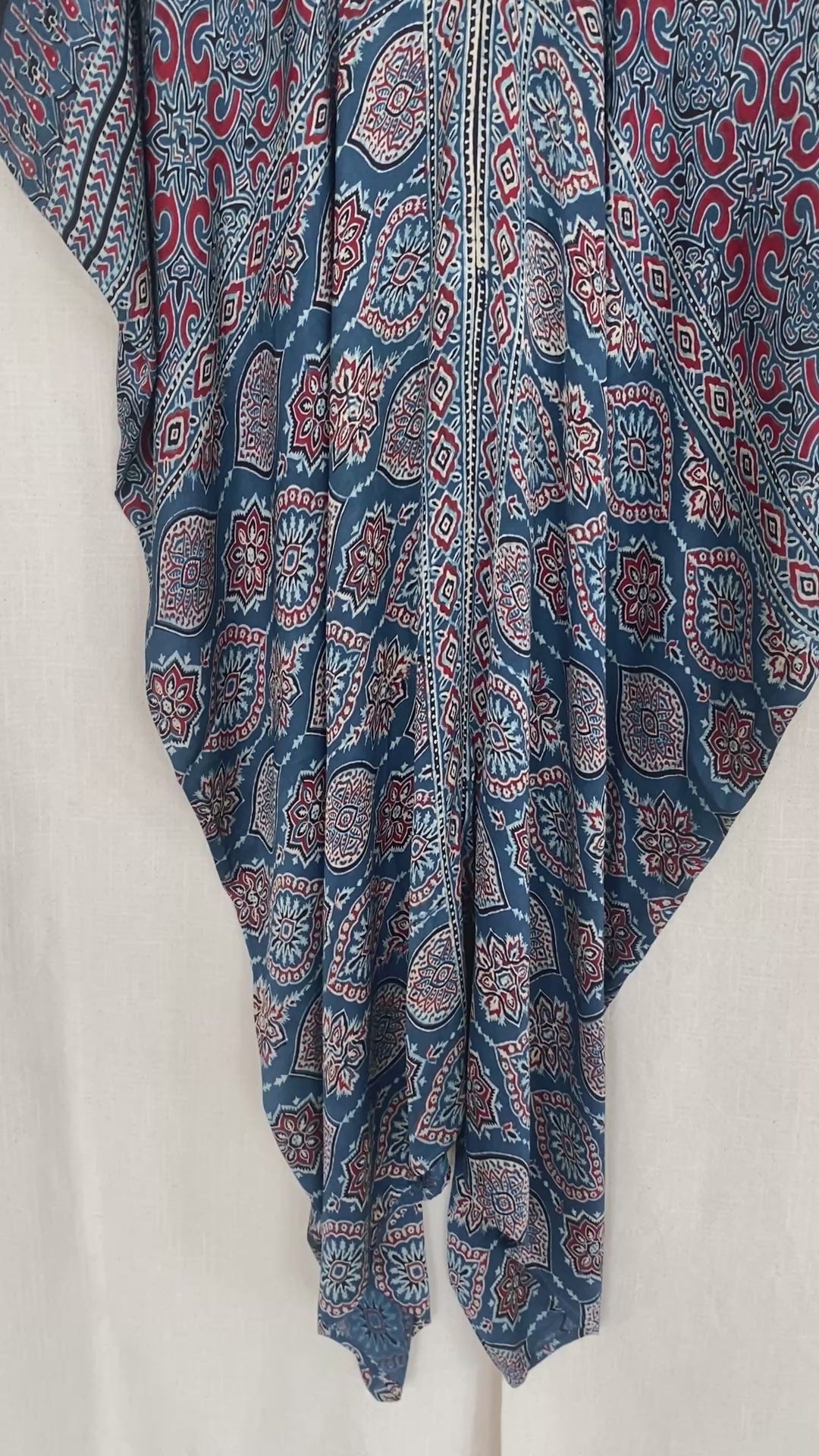 Lisa Taylor Design, Sienna Kaftan
