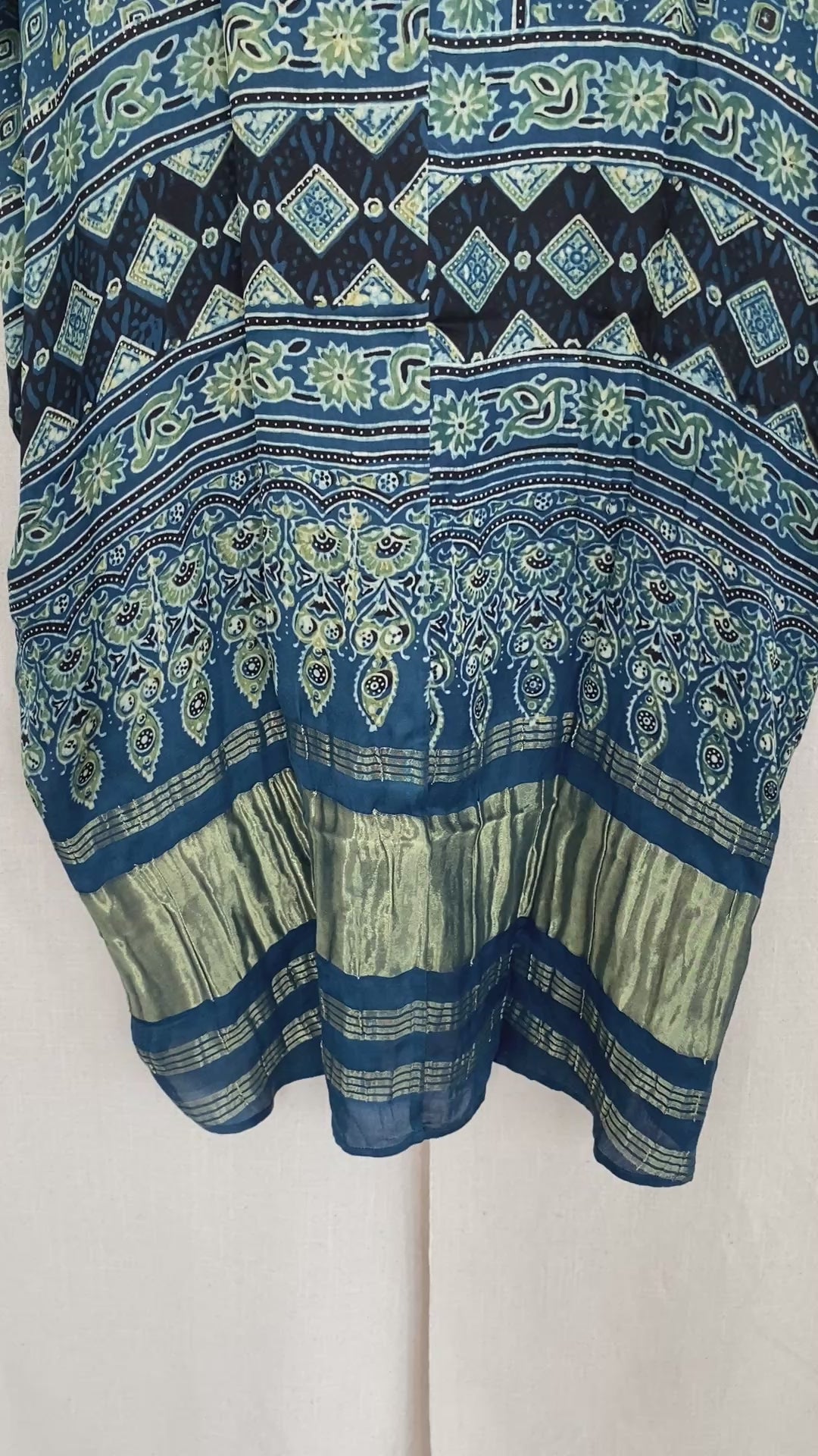 Lisa Taylor Design, Charlie Twist
